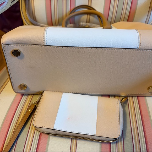 Michael Kors Tan and White Color Block Sutton Bag Set - Picture 8 of 9